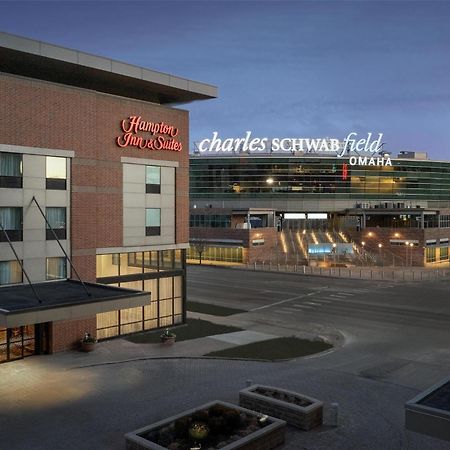 Hampton Inn & Suites Omaha-Downtown Экстерьер фото