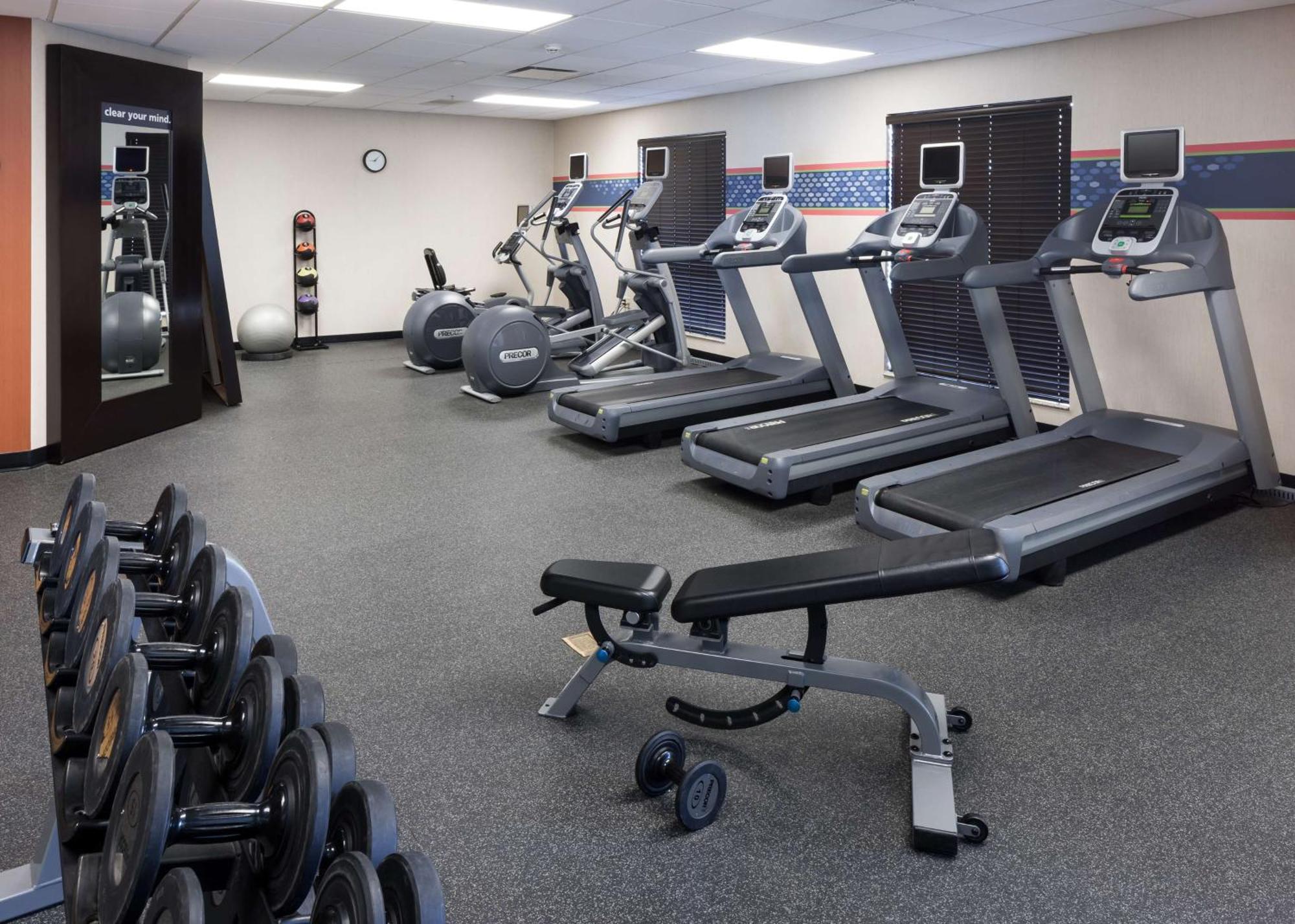 Hampton Inn & Suites Omaha-Downtown Экстерьер фото